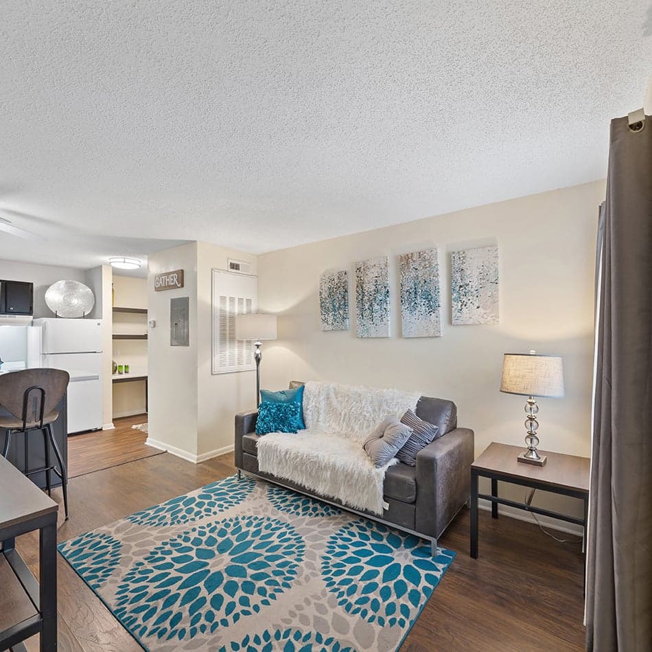 Living-Room-01-Wilmington-Commons-Wilmington-12