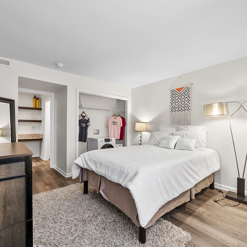 Model-Bedroom-02-Wilmington-Commons-Wilmington-NC